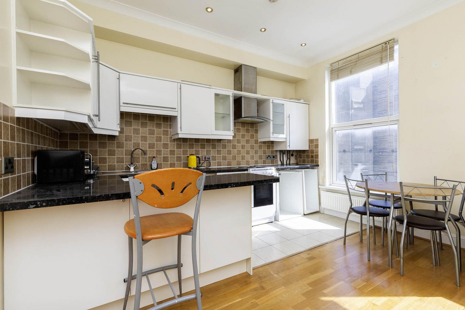 Modern Apartment Malvern Road, Maida Vale